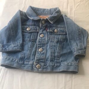 Levi denim jacket size 3/6M- Unisex